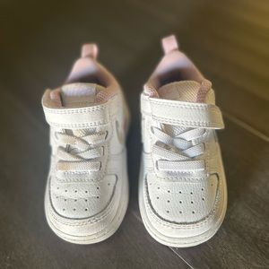 Nike sneakers - toddler